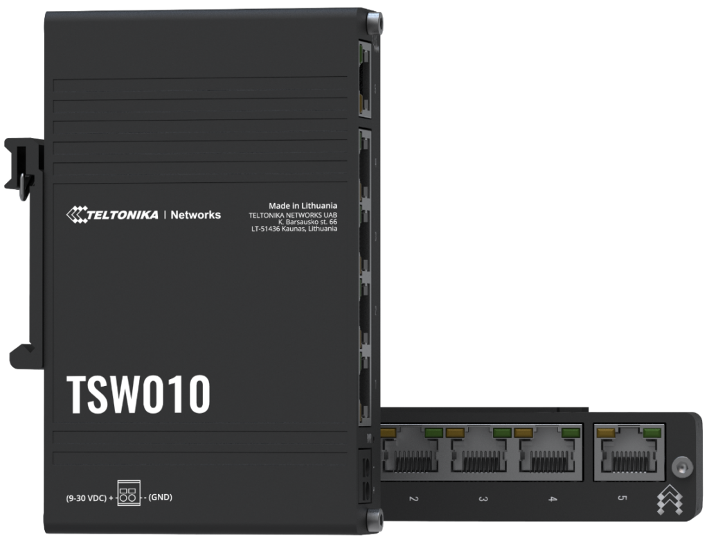 Detailaufnahme der Ports Ethernet switch 5 port 10/100 mbps mit fokus auf die rj45 anschlüsse und led statusanzeigen