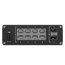 Übersicht der 8 RJ45 Gigabit Ports und 2 SFP Schächte am Teltonika TSW210